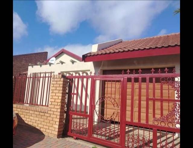 3 BEDROOM PROPERTY TO RENT IN BENDOR PARK